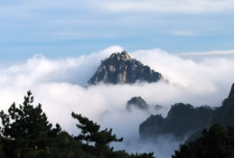 Beautiful Huangshan Mountain 