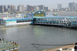 Wuhan Port - Yangtze River Cruise 