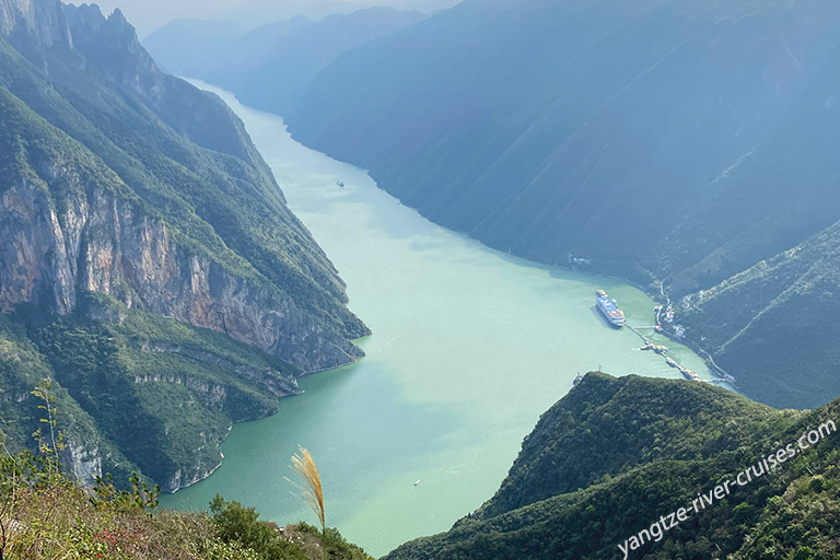 Carolyn from the USA Visiting the Goddess Sky Road