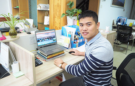 Our Professional Cruise Expert - Wonder Meet Yangtze-river-cruises Team