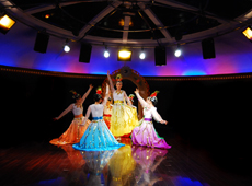 Chinese dancing on Yangtze Princess
