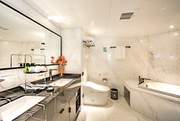 Century Glory Glory Suite Washroom