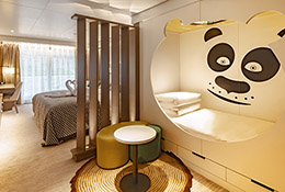 Family Suite on Century Victory (6F)