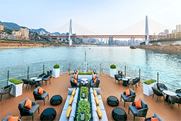 Click to Zoom-in The Galleria Café & Lounge (3F)