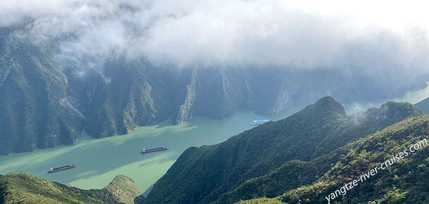 Yangtze River Cruise - Goddess Sky Road