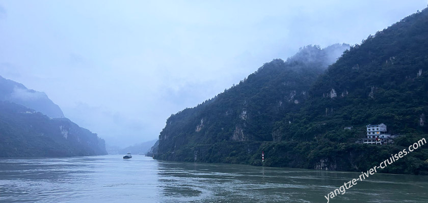 Xiling Gorge