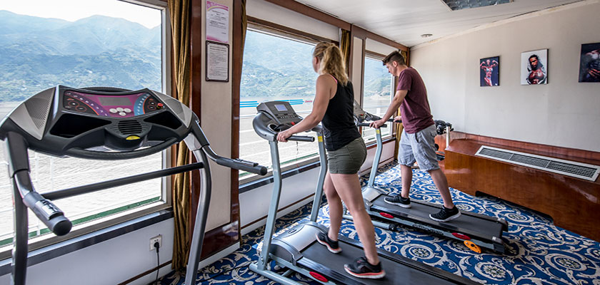 Yangtze River Cruise - Leisure Time Onboard