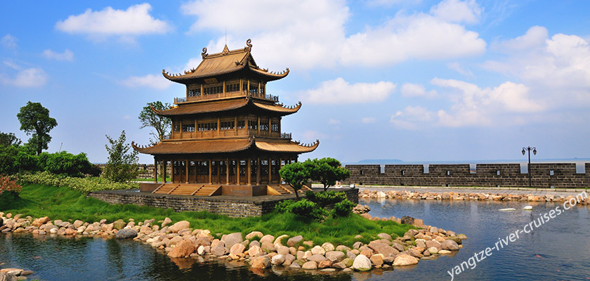 Chongqing to Wuhan Yangtze River Cruise 2026 - Yueyang Tower