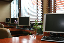 Internet Bar of Victoria Anna 