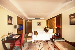 Executive King-size Bed Cabin