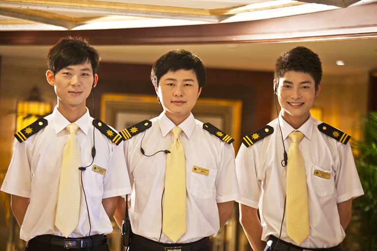 Yangtze Gold 8 - Service
