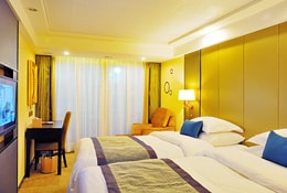 Deluxe Standard Cabin on Yangtze Gold 7