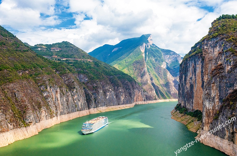 yangtze river 3 gorges cruise