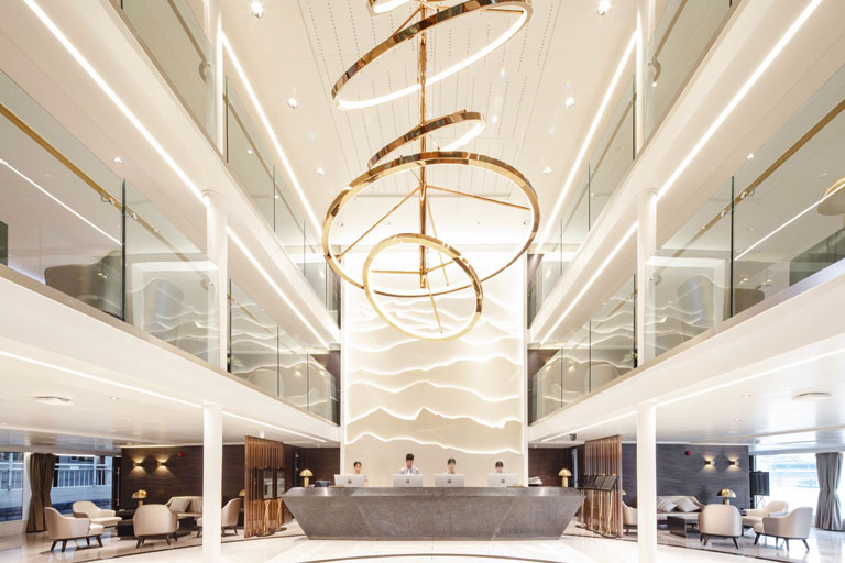 Yangtze Cruise Front Desk Service