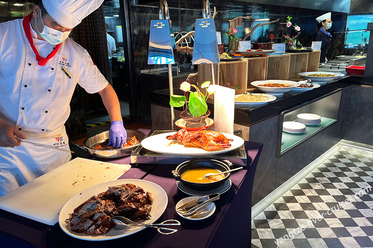 Yangtze River Cruise Dinning 2025