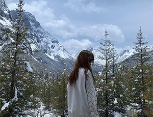 Yangtze Cruise Specialist - Samantha