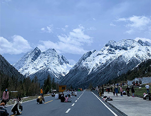 Yangtze Cruise Specialist - Samantha